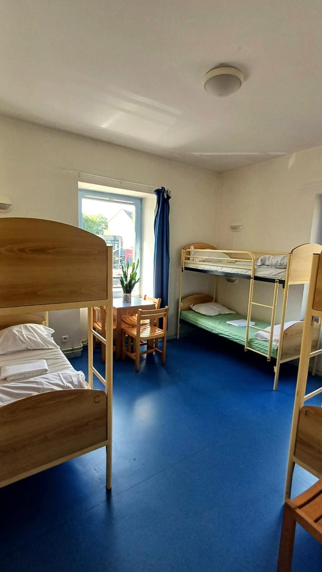 Hostel Рен Екстериор снимка